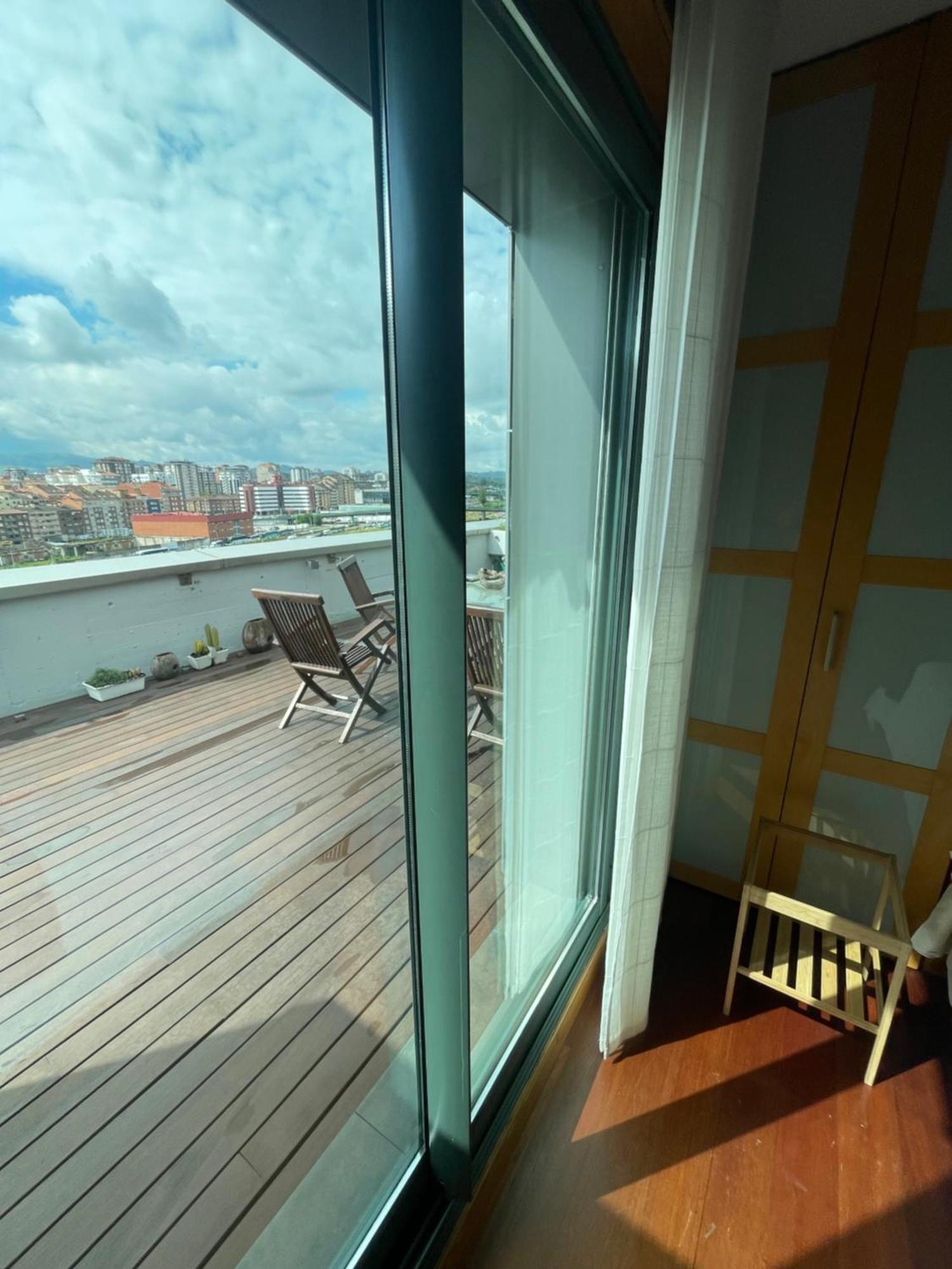 El Atico De La Playa Parking Gratis Apartman Gijón Kültér fotó