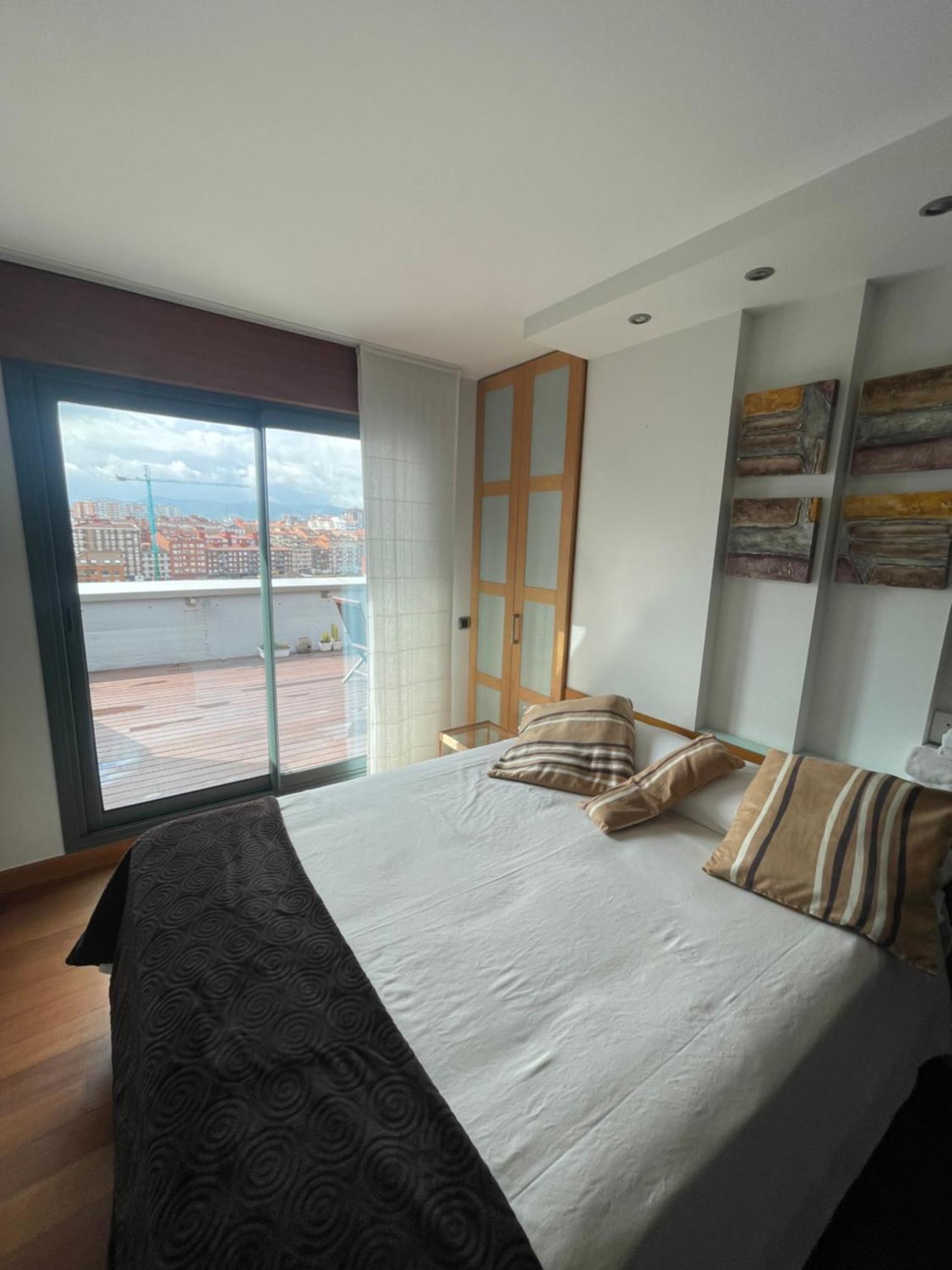 El Atico De La Playa Parking Gratis Apartman Gijón Kültér fotó